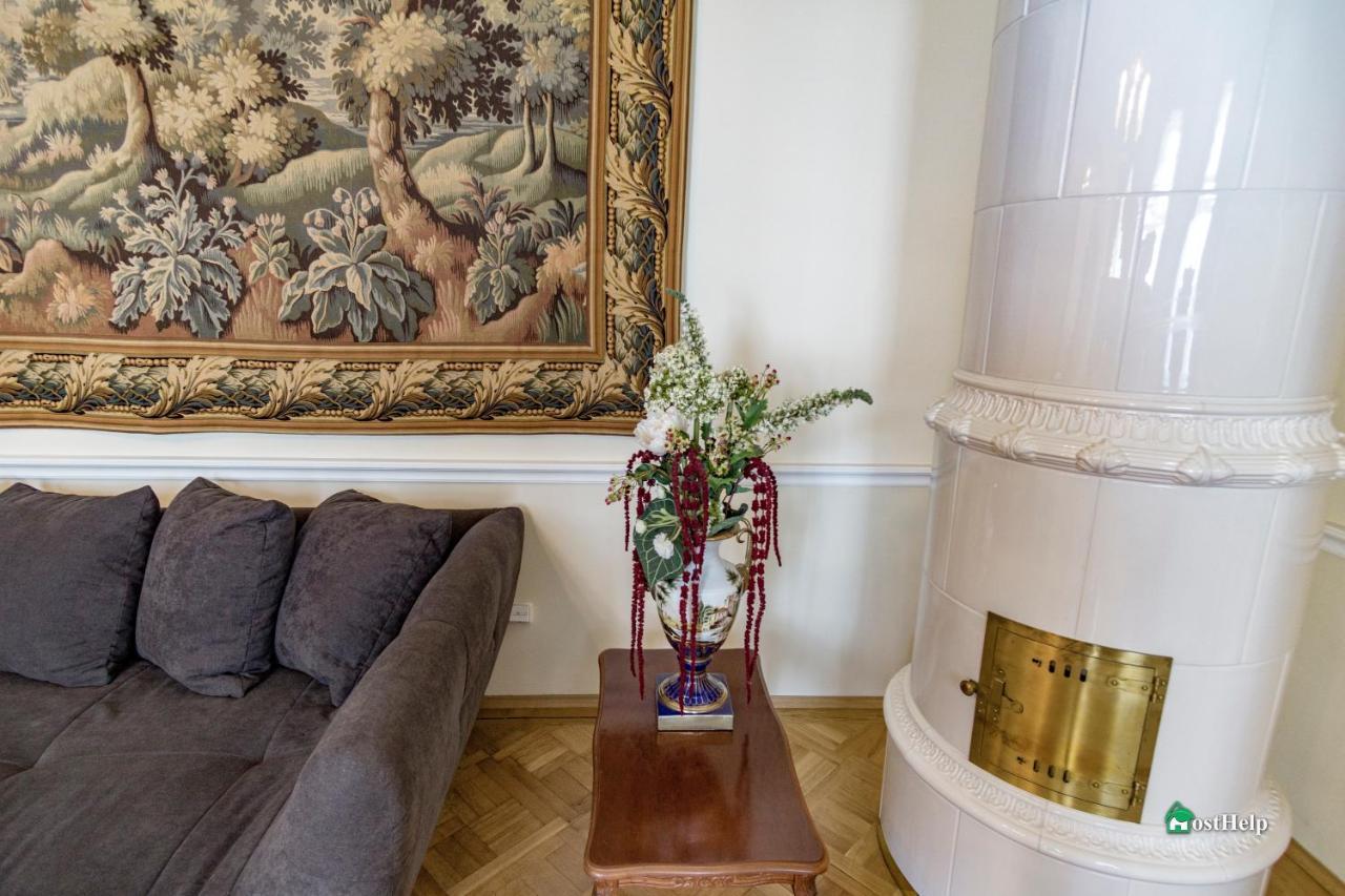 Villa With Hot-Tub, Terrace And Garden, Wenceslass Square Praga Zewnętrze zdjęcie
