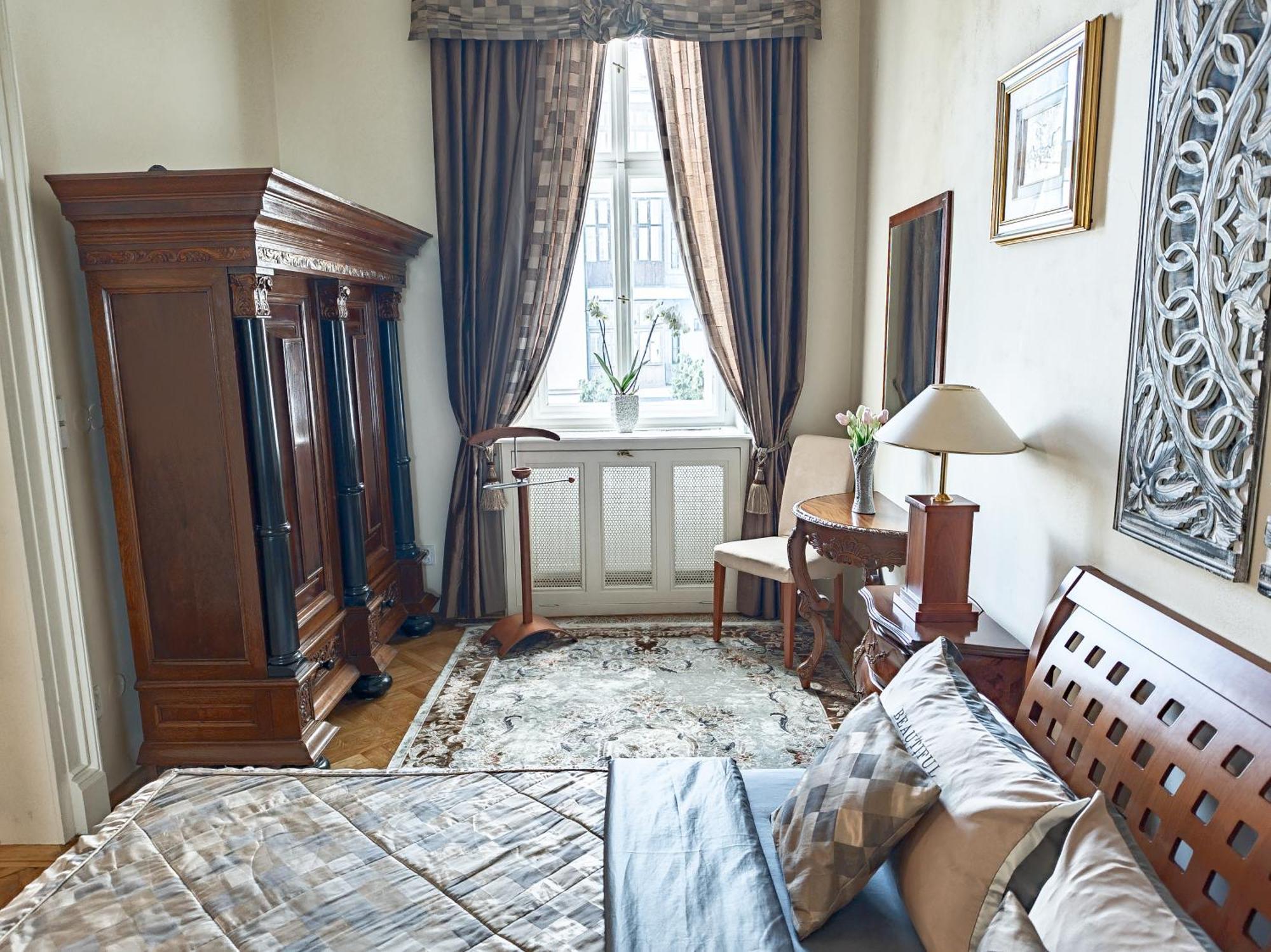 Willa Unique Location With Hot-Tub, Terrace And Garden Praga Zewnętrze zdjęcie