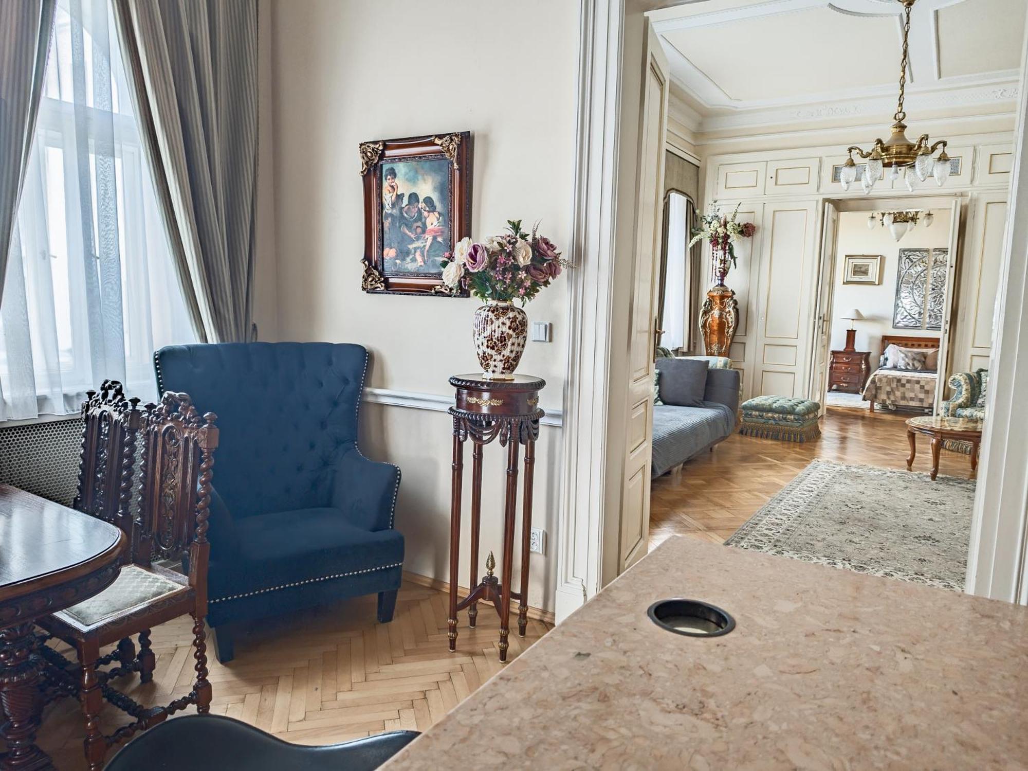 Willa Unique Location With Hot-Tub, Terrace And Garden Praga Zewnętrze zdjęcie